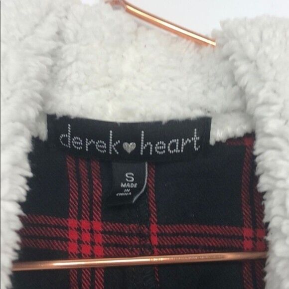 Derek Heart Plaid Vest Sherpa Lined Front Portion New Condition Small (T253) - Picture 5 of 8